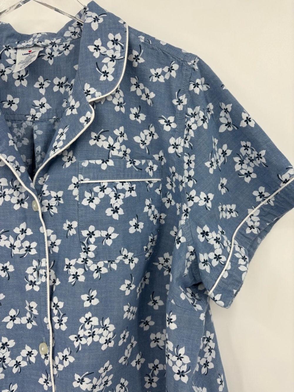 Draper James Land End Floral Chambray Pajama Set - Picture 4 of 16